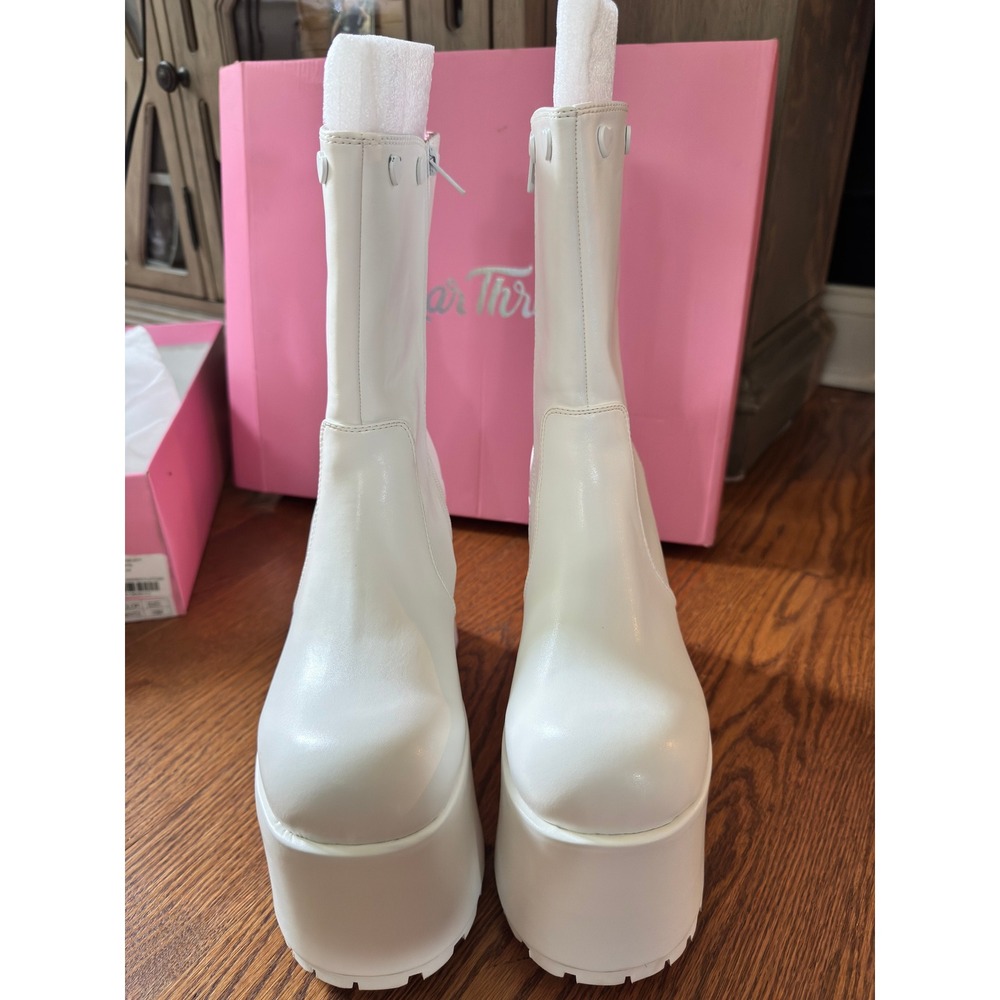 Sugar Thrillz Dollish Delight White Platform Boots Faux Fur Hearts Womens 10